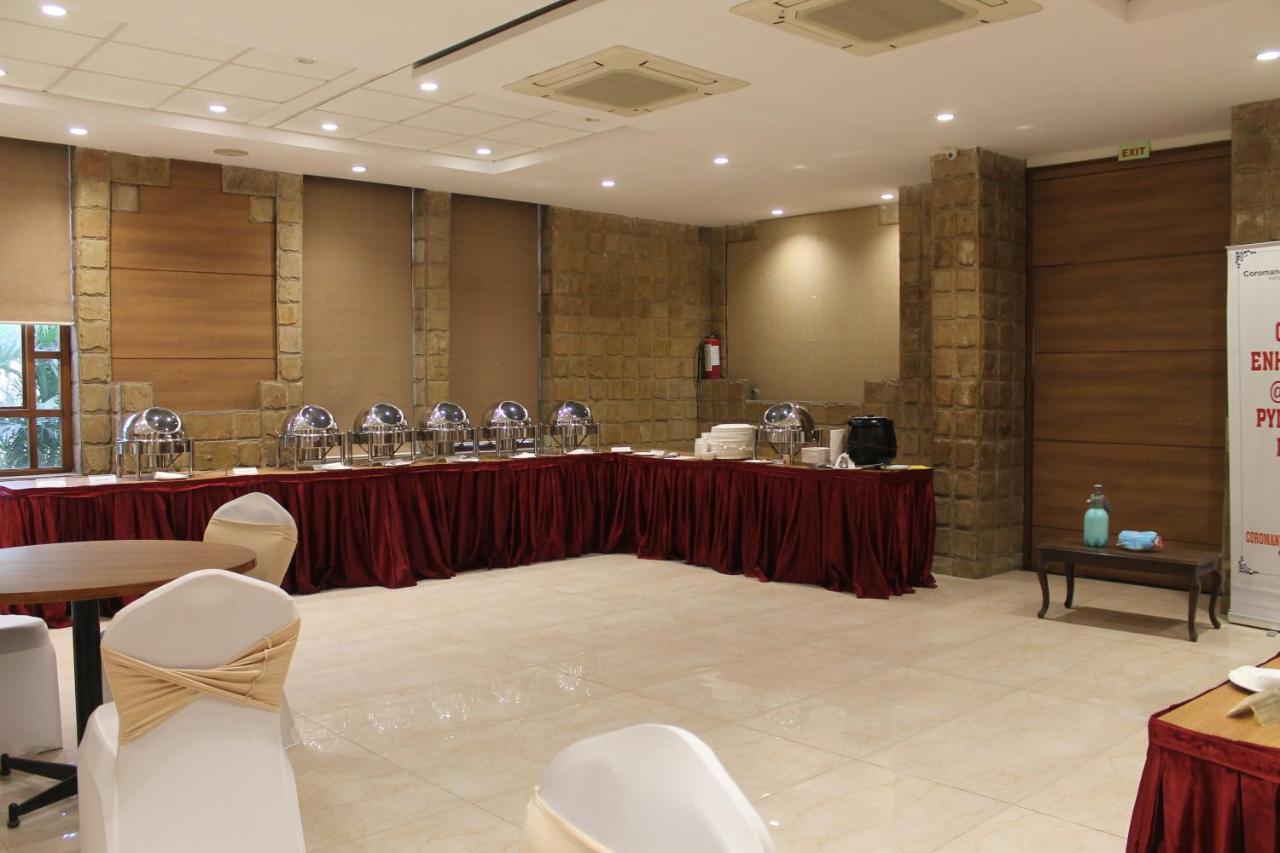Hotel Sadanand Ankleshwar Bagian luar foto